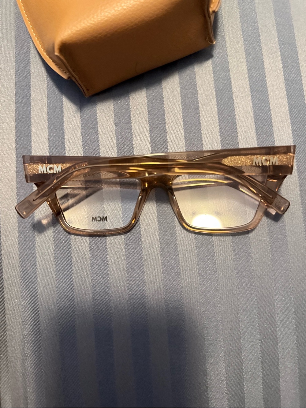 MCM NEW SUMMER Women’s Eyeglasses and the bag it comes with is worth the $ alone - Picture 2 of 10